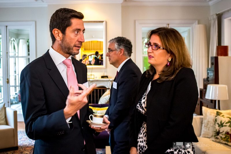 Desayuno de Trabajo con Ministro de Economía · fotografía 5