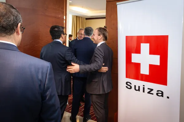 Cobertura de Visita de Autoridad · Switzerland Global Enterprise